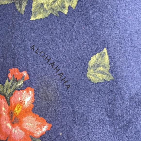 Matix button down t-shirt (size M) - Picture 2 of 5